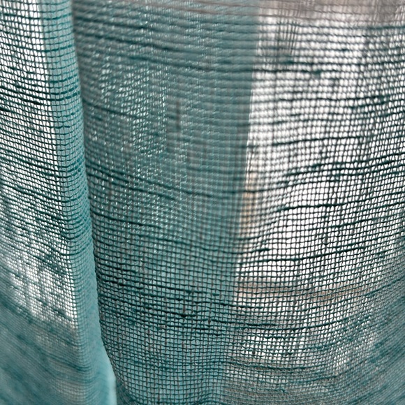 Sheers - Picture 4 of 4